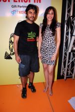 Pooja Chopra, Vikas Bhalla at Gold Gym Super Spin Contest in Bandra, Mumbai on 23rd Aug 2014